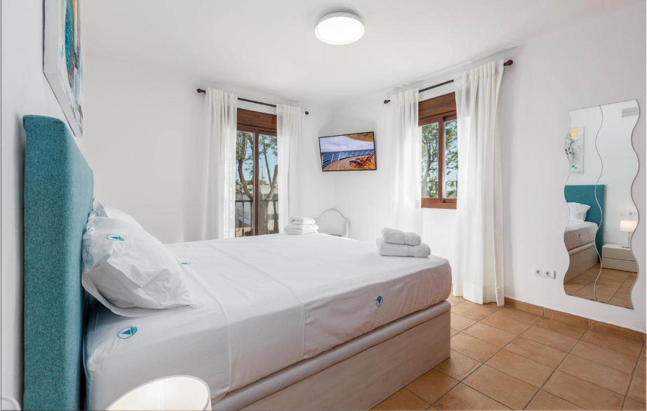 Gorgeous In With Kitchen Holiday home Marbella